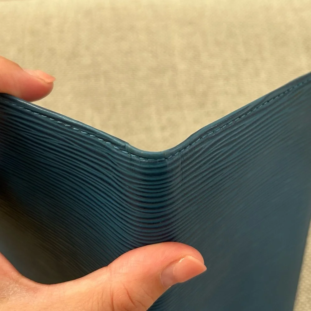 Louis Vuitton Blue Epi Leather Bi-Fold Long Wallet